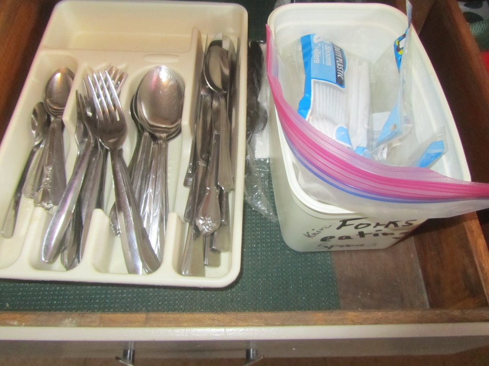 Contents Of Drawer
