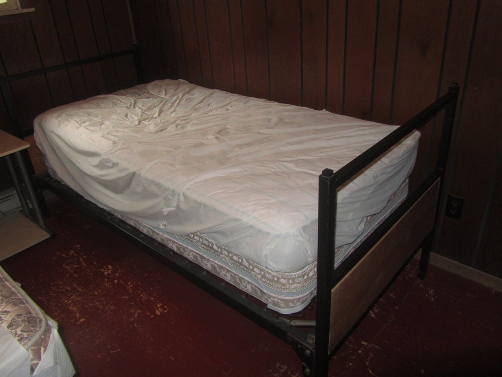 Twin Size Bed Set