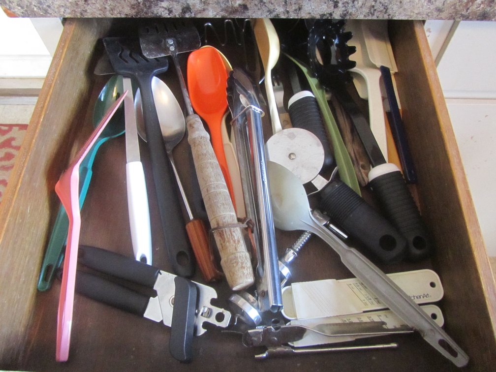 Contents Of Drawer