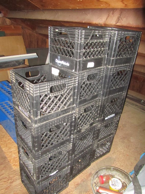 (14) Plastic Milk Crates