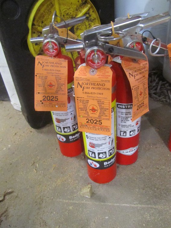 (5) Amerex 2.5lb Dry Chemical Fire Extinguishers
