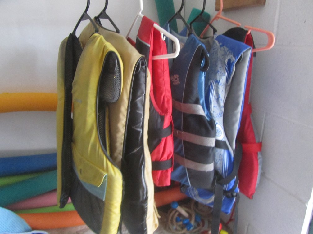 (6) Life Jackets