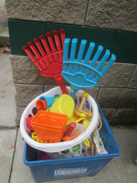 Tub Of Assorted Beach Toys