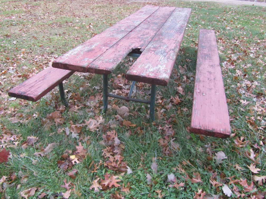 8.5' Picnic Table