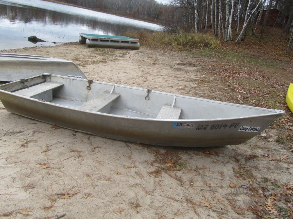 13' Aluminum Row Boat
