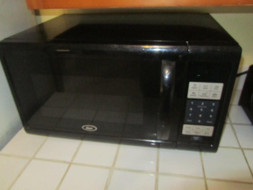 Oster Microwave