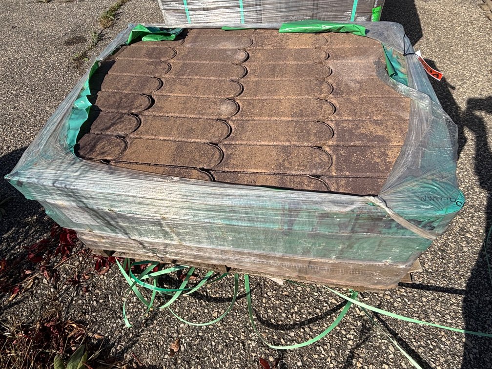 (180) Bullet Edgers Pavers
