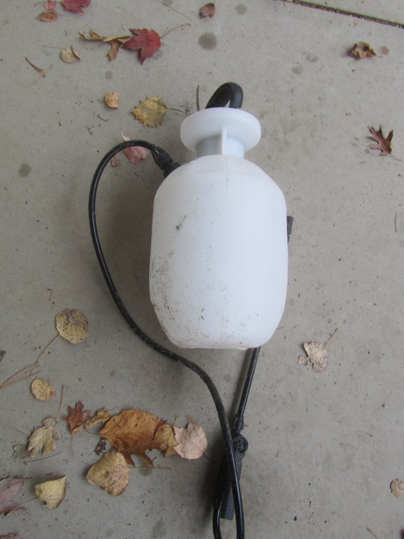 SureSpray 1 Gallon Sprayer