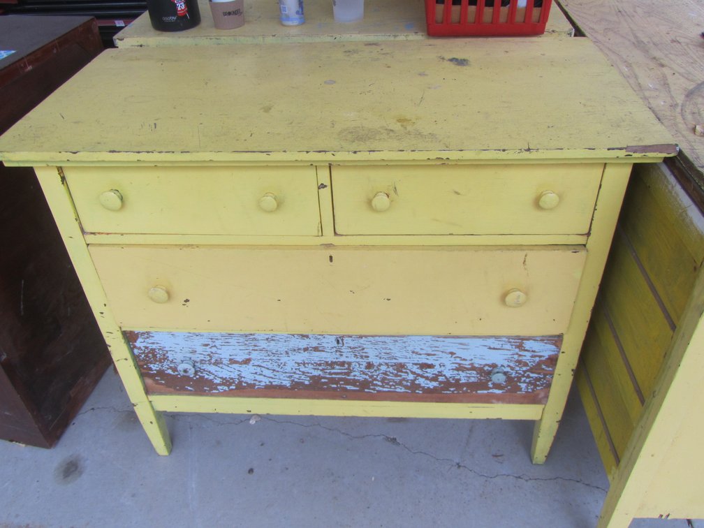 Painted Wood 4-Drawer Dresser