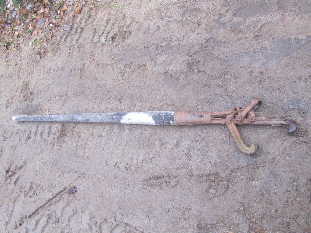 Antique Log Lifter