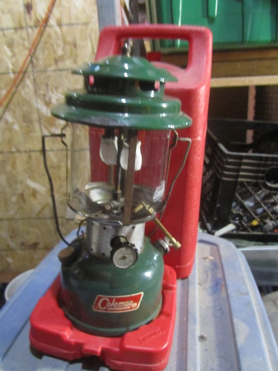 1971 Coleman Two-Mantle Lantern w/Case