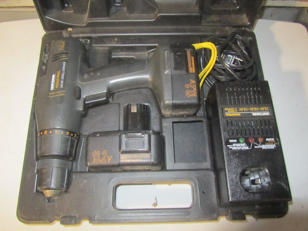 Craftsman Industrial 13.2v Industrial Drill/Driver