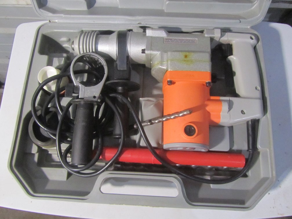 Chicago Electric 1" Rotary Hammer