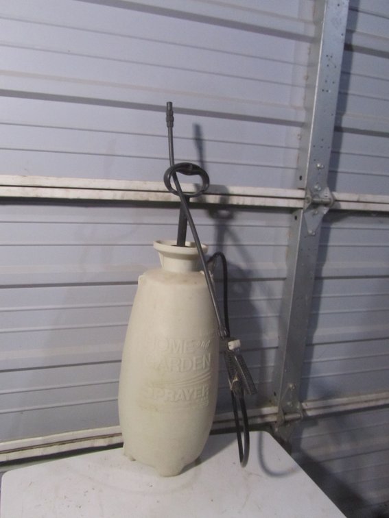 Chapin Home Garden 3 Gallon Sprayer