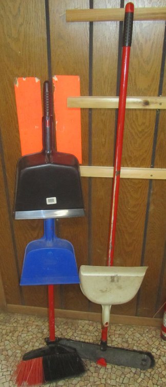 Broom And Push Broom w/Dust Pans