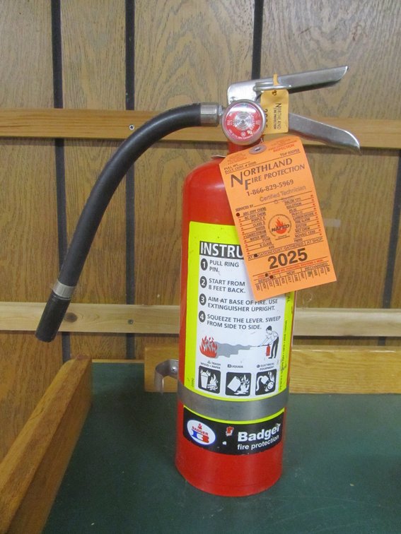 Badger 5lb Dry Chemical Fire Extinguisher
