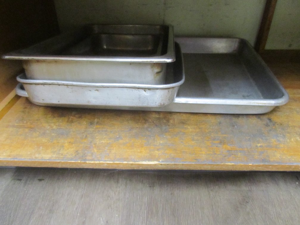 Contents Of Shelf