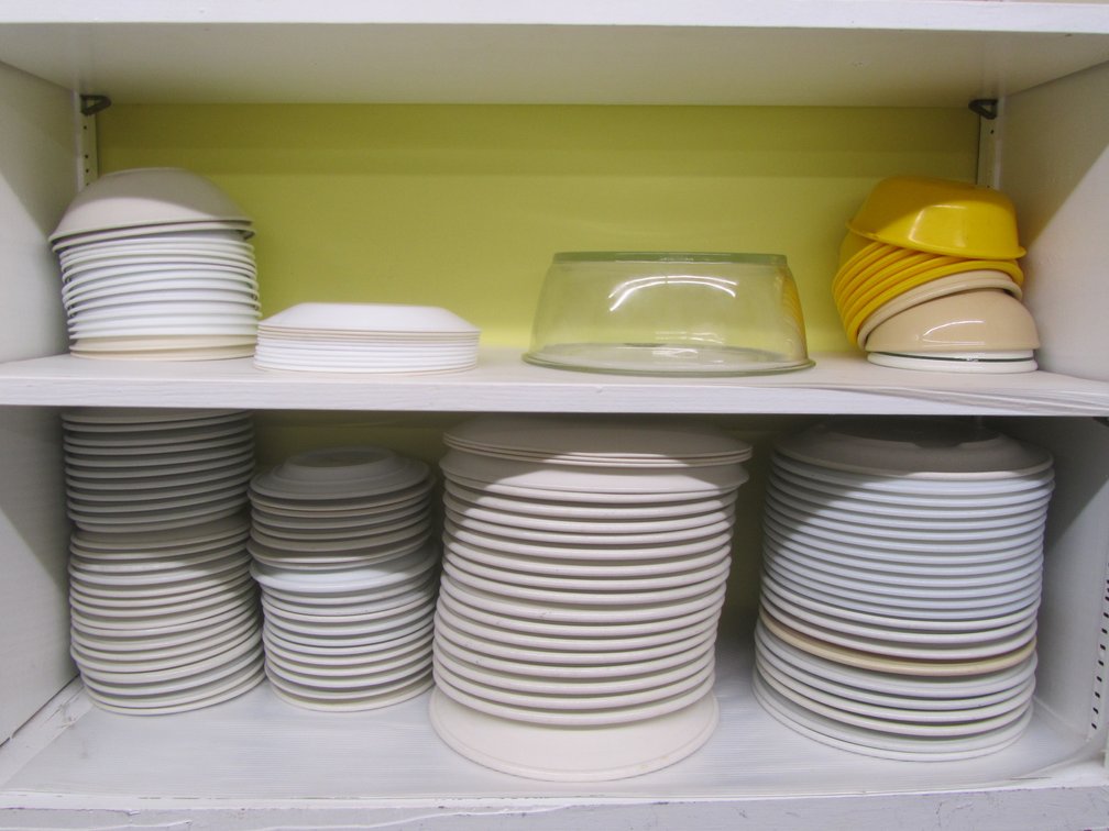 Contents Of (2) Shelves