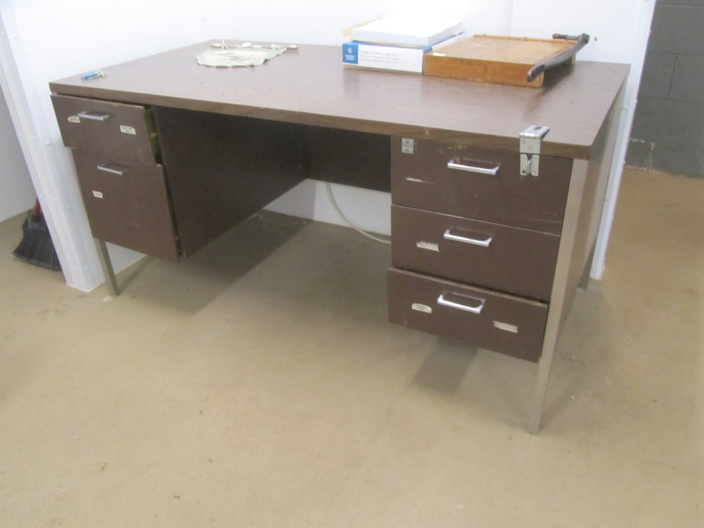 5-Drawer Metal Desk