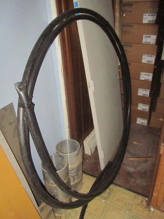 1-1/4" 100 PSI Tubing