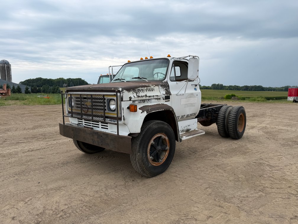 1988 Chevrolet Cab and Chassis