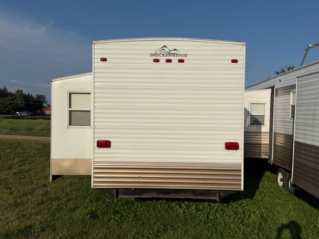 Image for 2005 Breckenridge 38' Travel Trailer