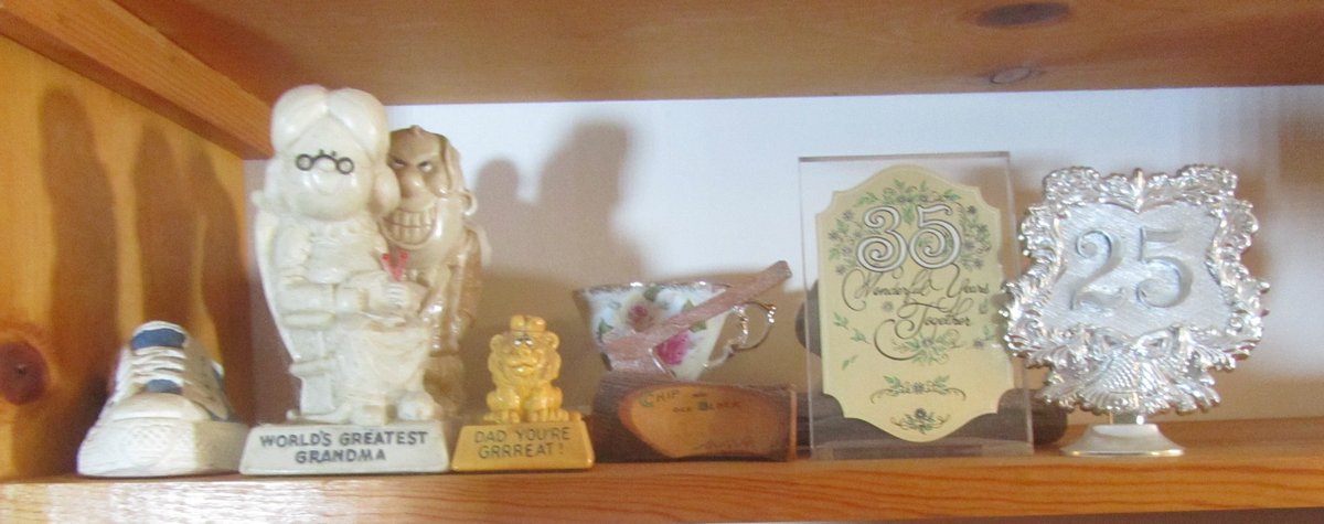 Lot Of Assorted Home Furnishings