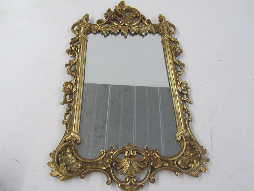 Wall Mirror w/Unique Frame