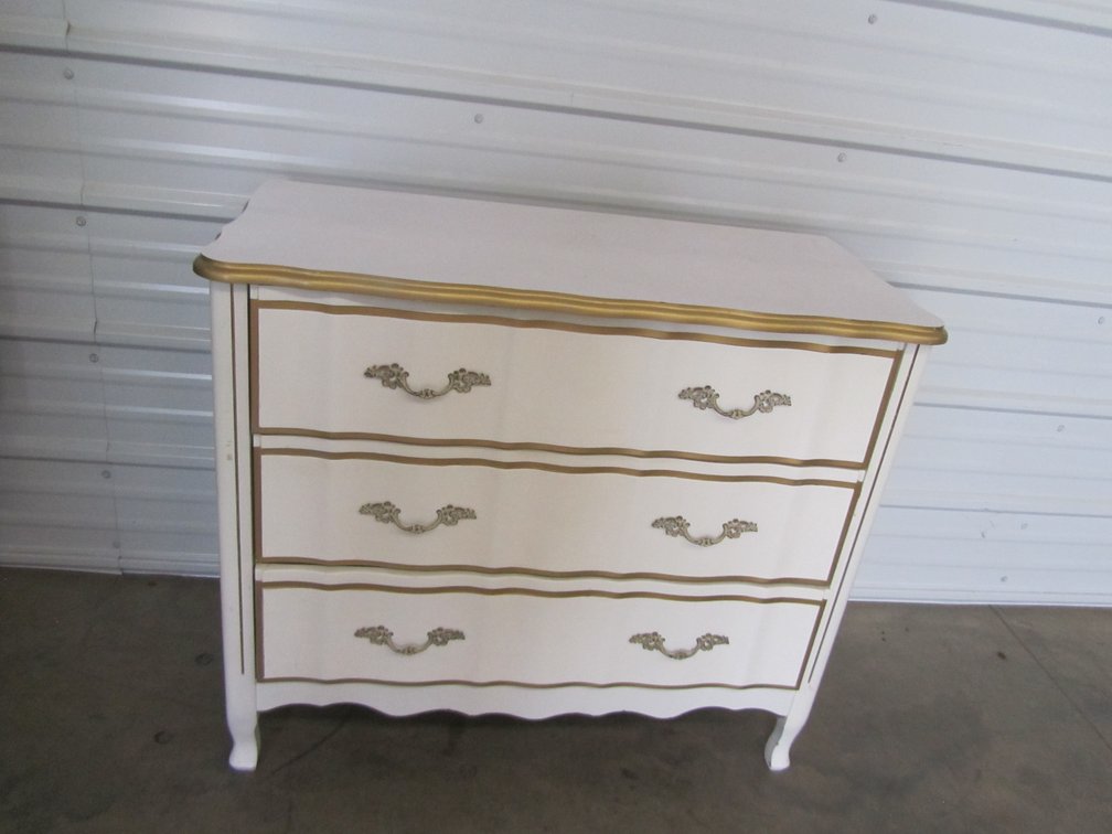 Nice 3-Drawer Painted Dresser