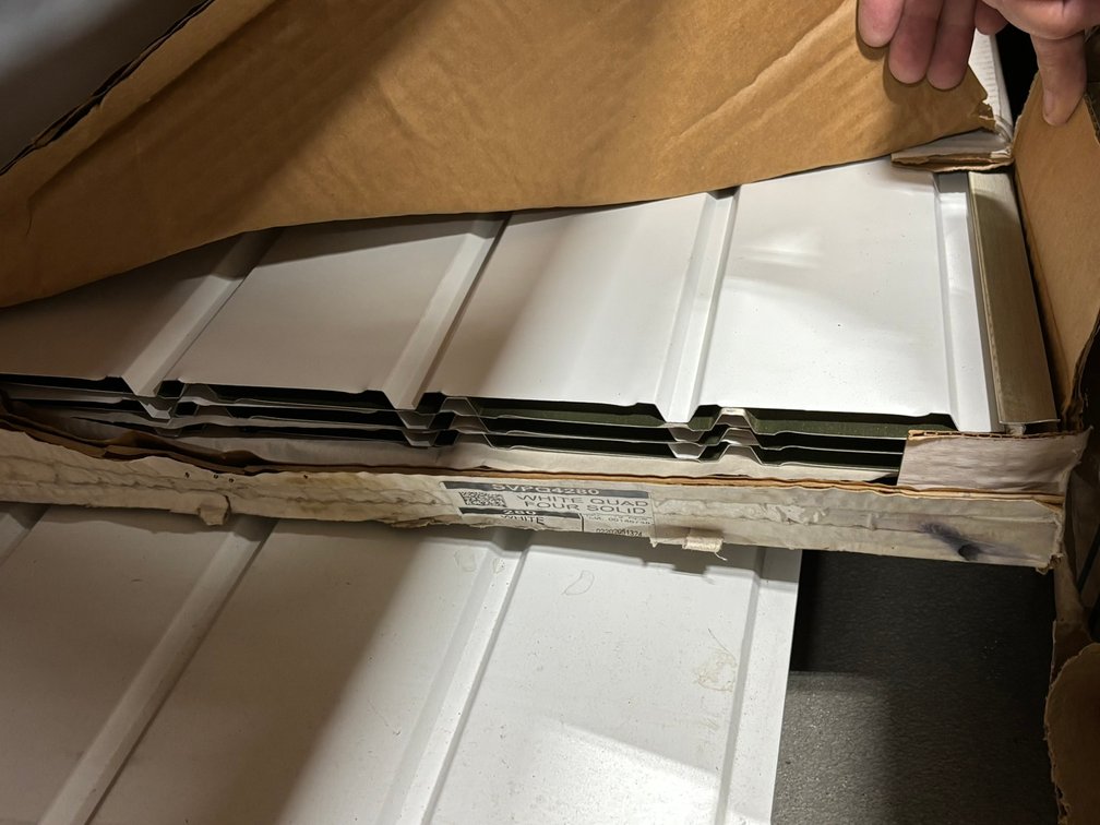 Box of 8' GAP Aluminum Off White Soffit