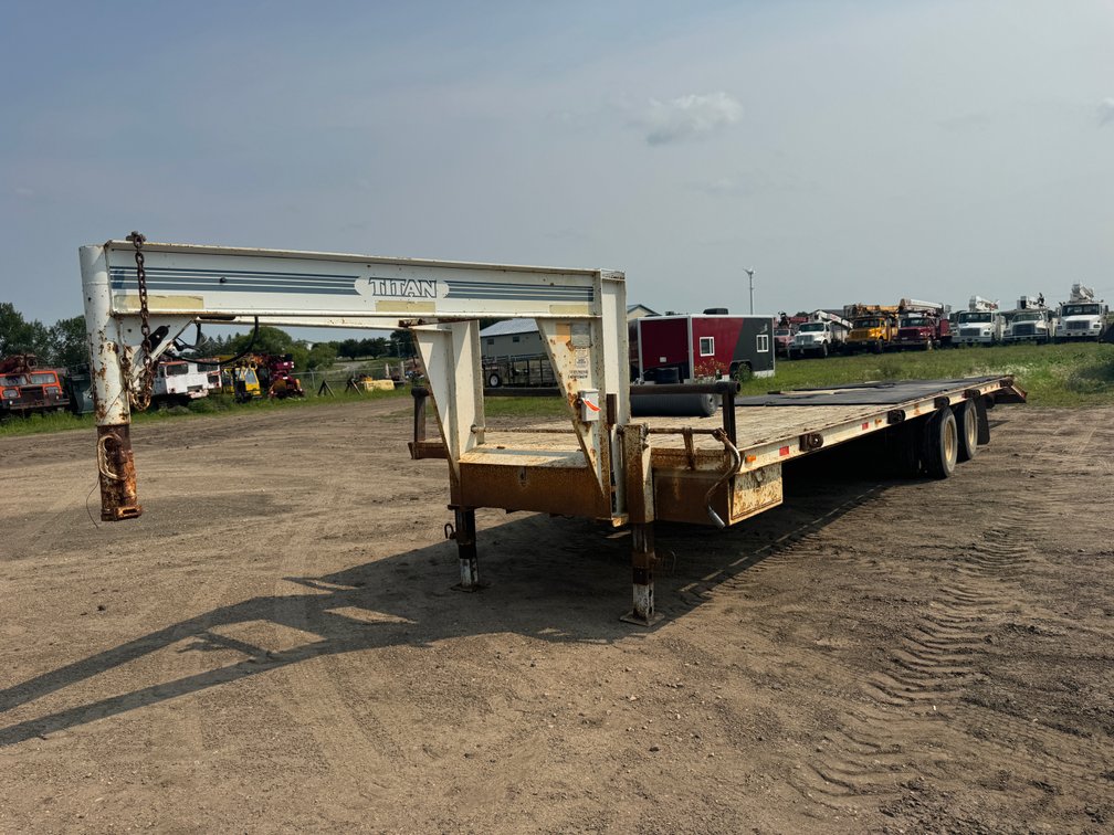 1998 Titan Goose-Neck Flatbed Trailer