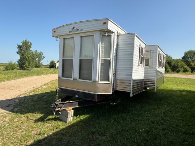 Image for 2003 Breckenridge Travel Trailer