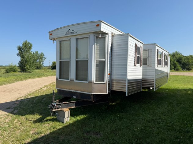 Image for 2003 Breckenridge Travel Trailer