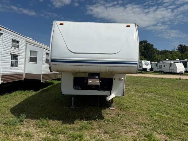 Image for 2003 Keystone Cougar 5th Wheel Trailer