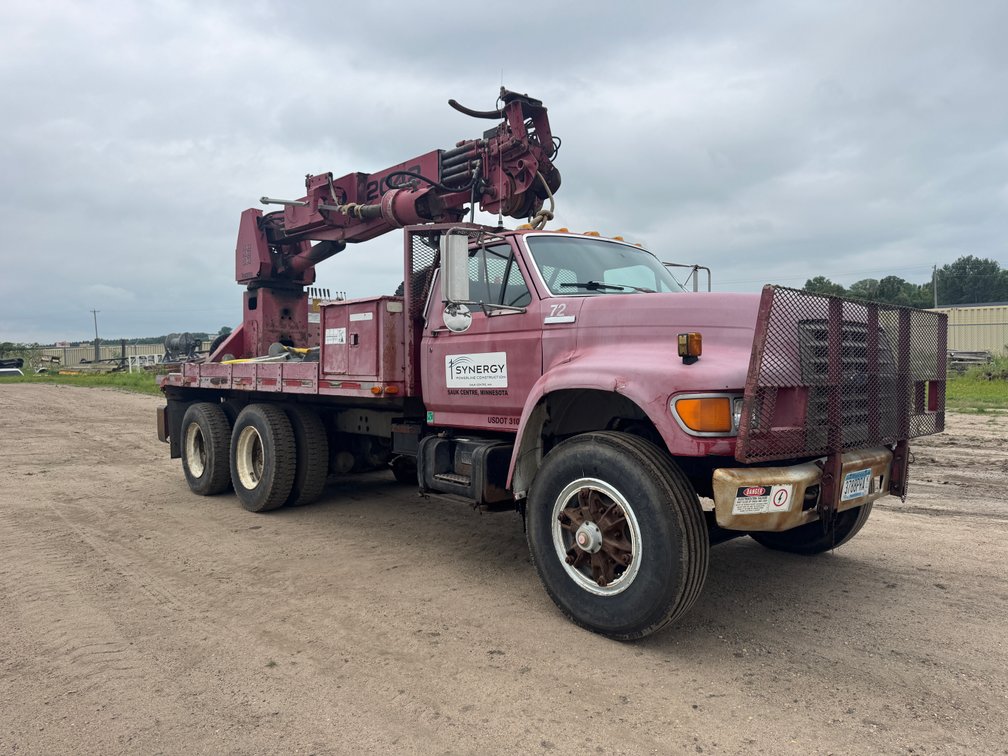 1995 Ford Tandem Axle Boom Truck