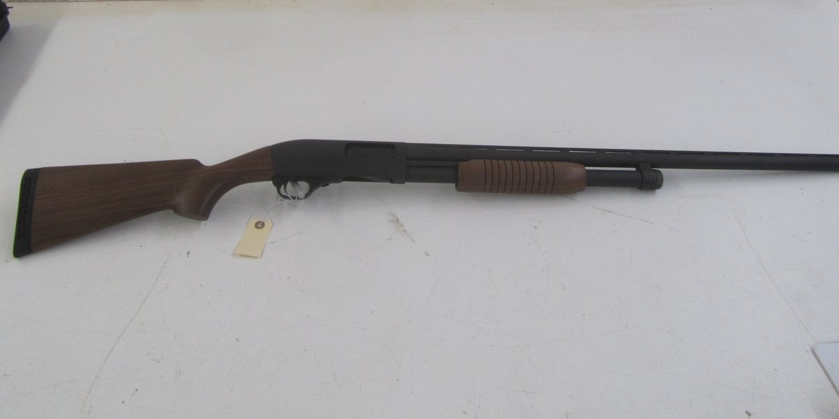 H&R 1871 New England Firearms 12ga Pump Shotgun