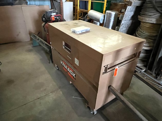 Image for Knaack Chest-Style Gang Box