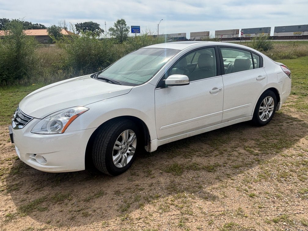 2010 Nissan Altima Passenger Car