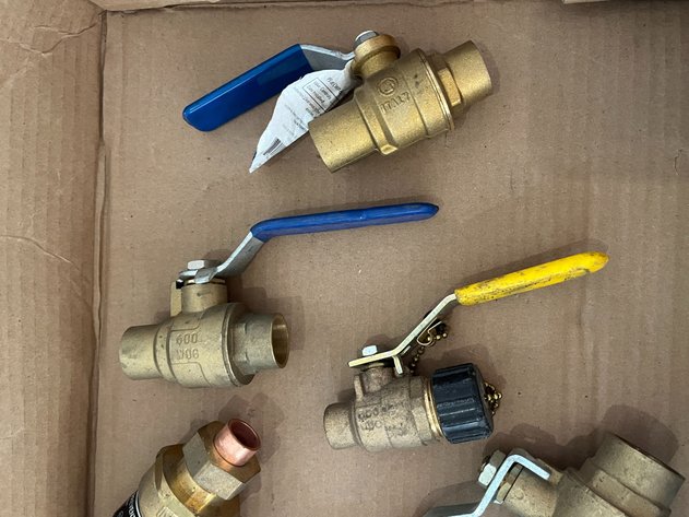 Image for (7) Assorted Ball Valve Shutoffs