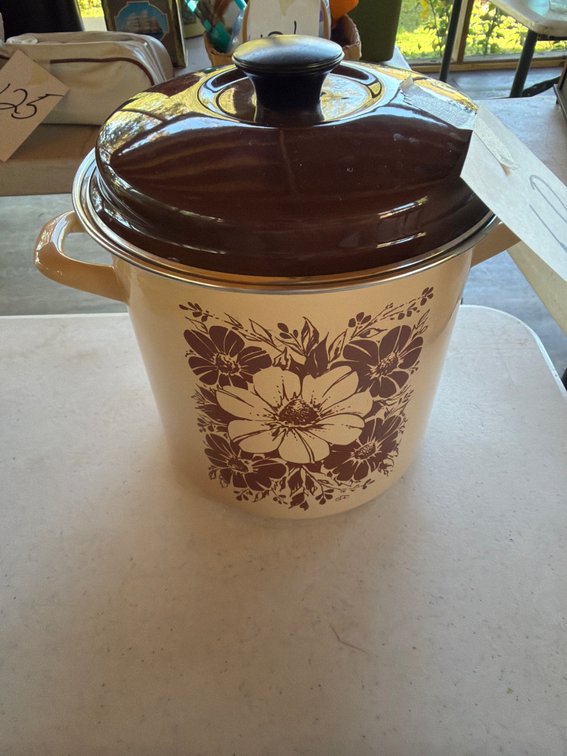 Pot