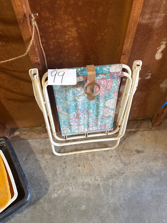 Lawn chair