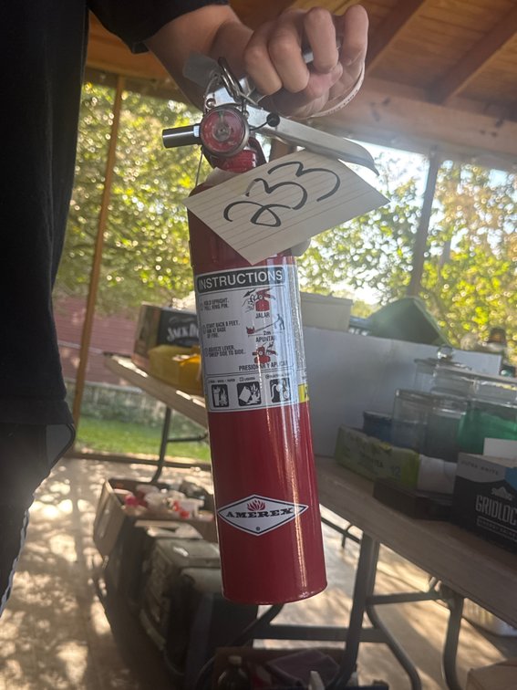 Fire extinguisher