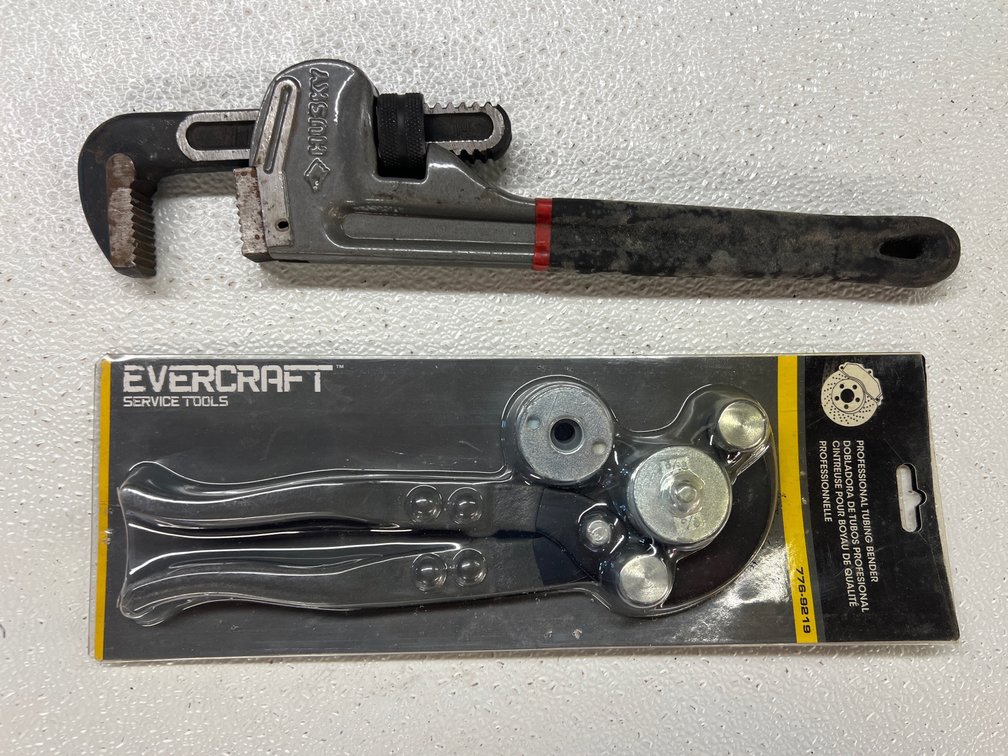 Evercraft Professional Tubing Bender & Husky Pipe Wrench