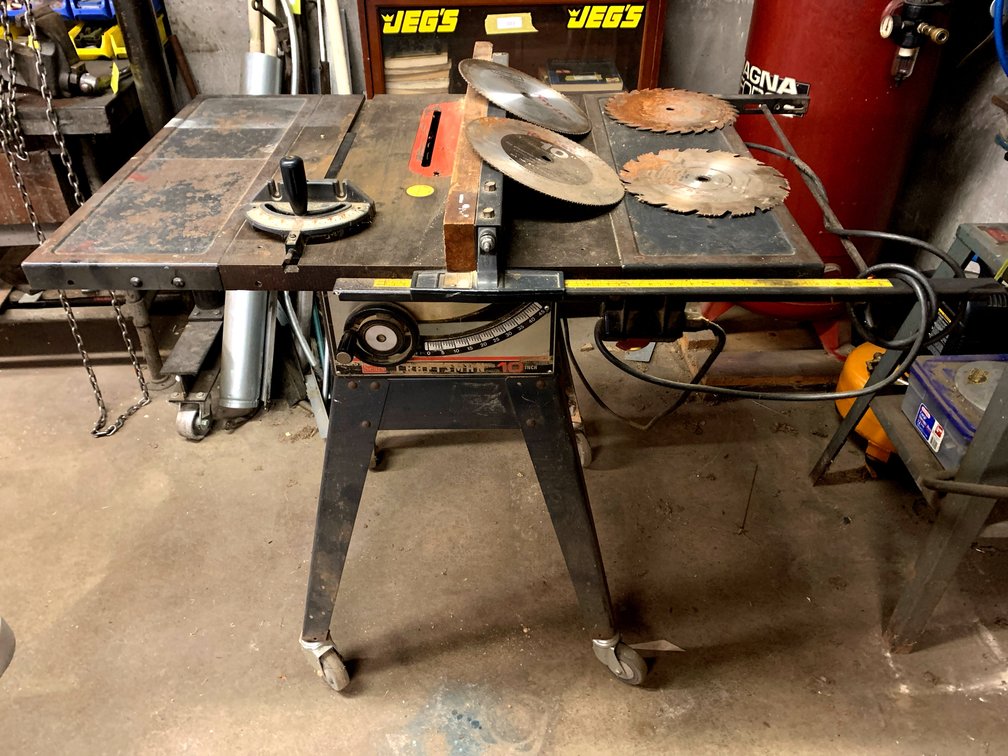 Craftsman 10” Table Saw With Rolling Base and 4 Extra Blades