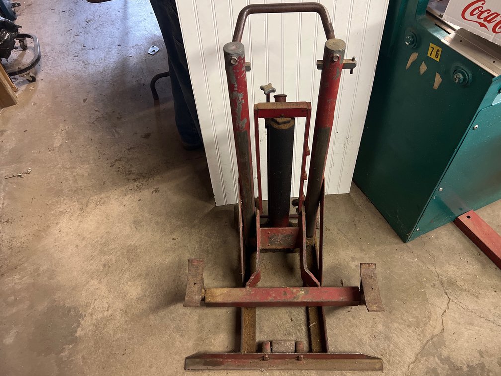 Hydraulic Bumper Jack