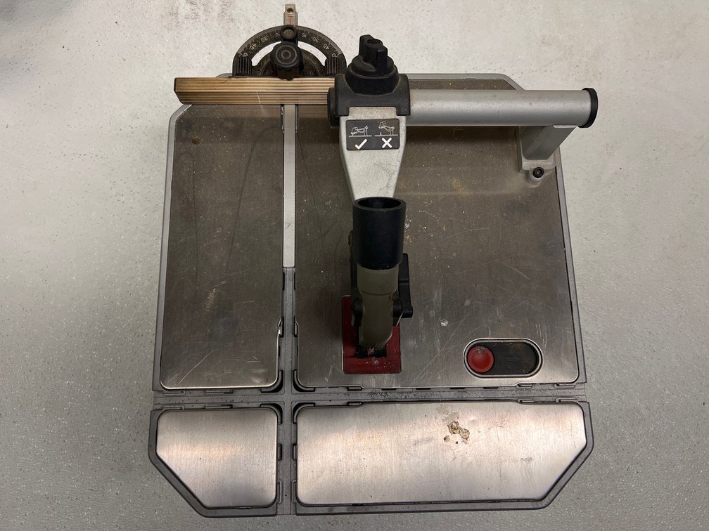Rockwell Bladerunner Portable Table Top Saw w/Wall Mount System
