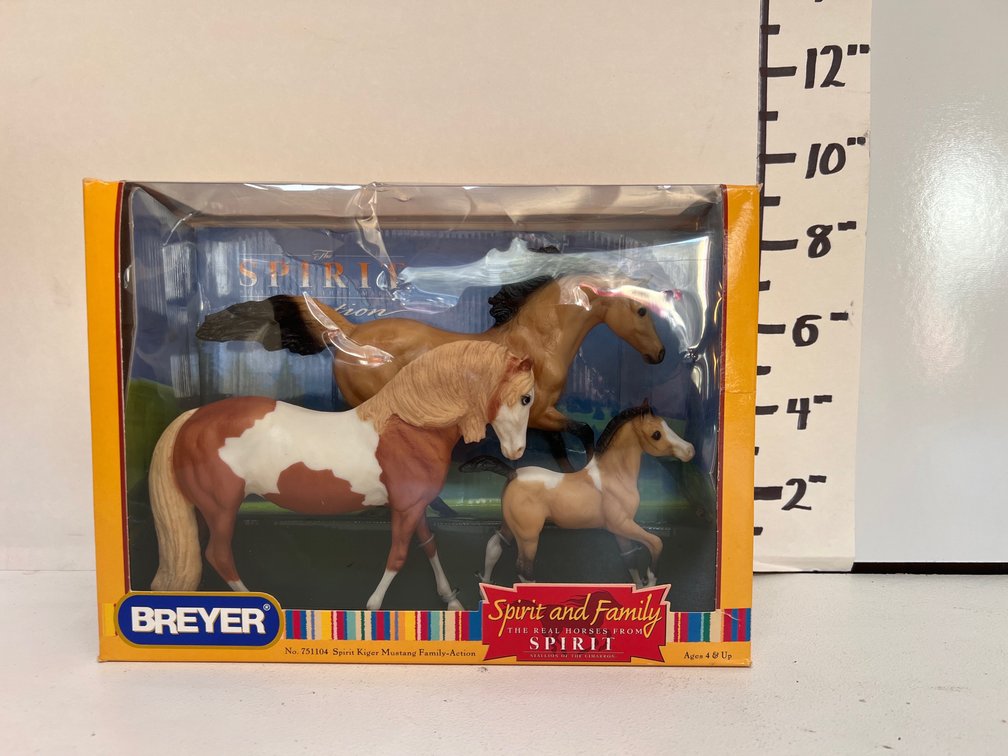 Breyer Spirit & Family - New in Box
