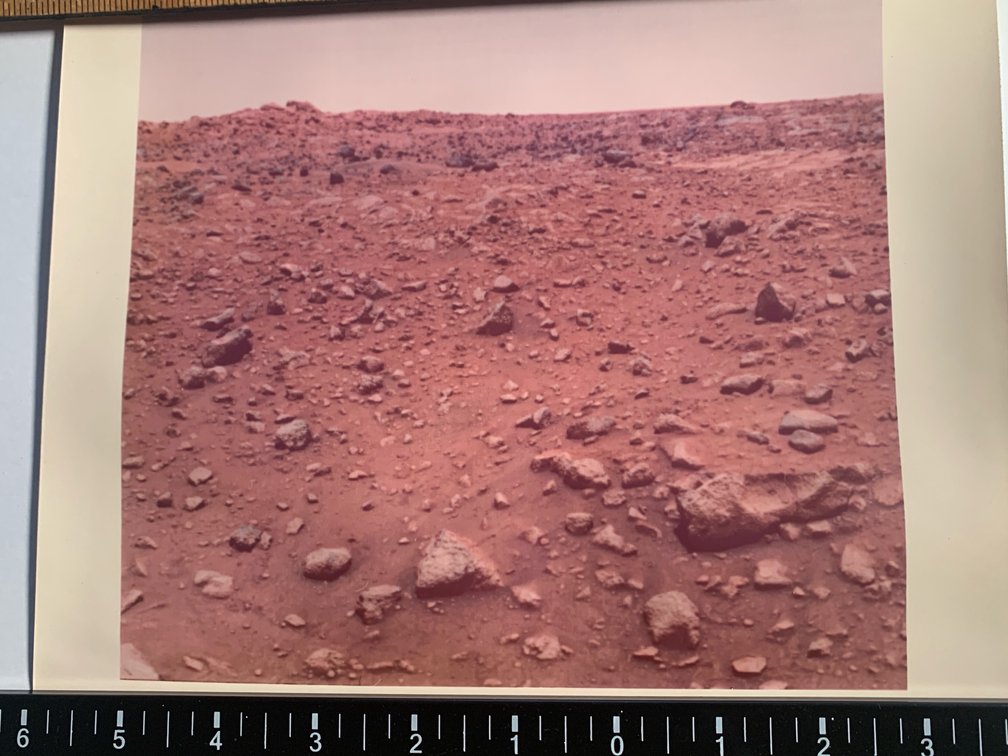 Picture of the Surface Of Mars Taken By the NASA Viking Lander (1976)