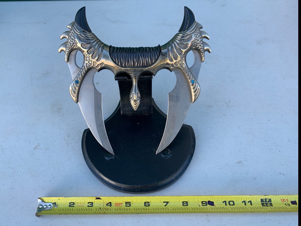 Knife With Stand.  Made In China
