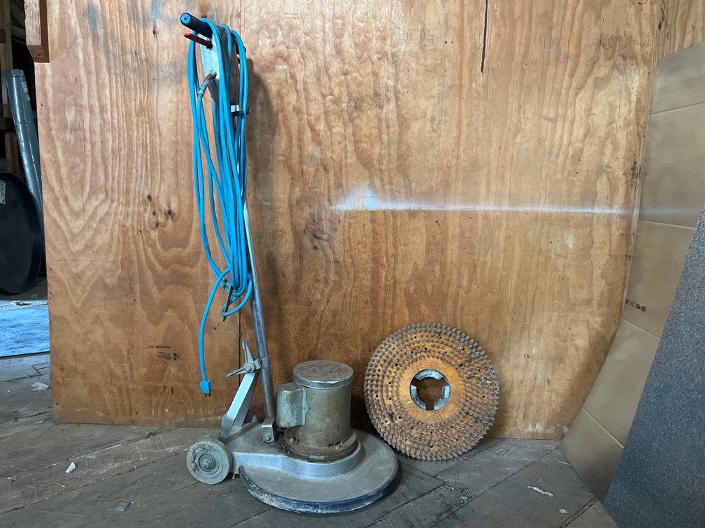 Danzig FL. Mach.Corp. Vintage Scrubber-Buffer